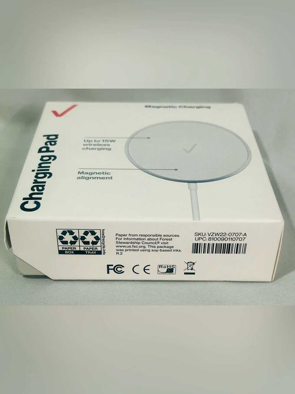 Nimble Magnetic Charging Pad Wireless Charger - White